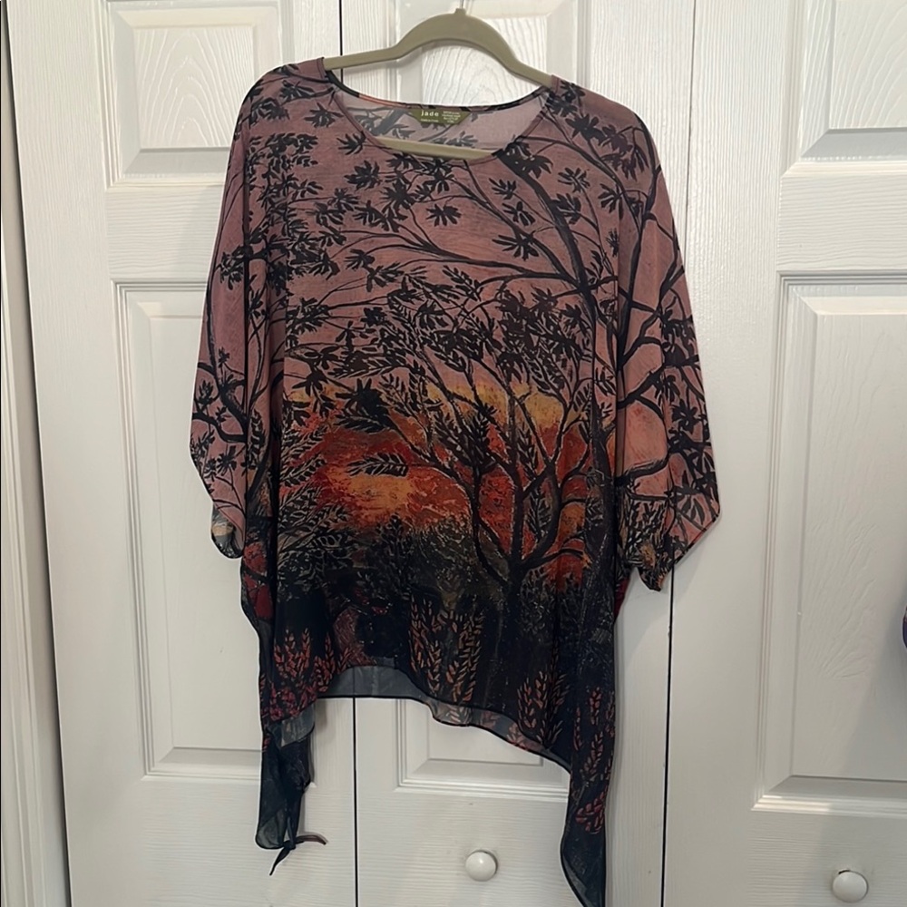 Jade Orange and Black Asymmetrical 3/4 Sleeve Tunic